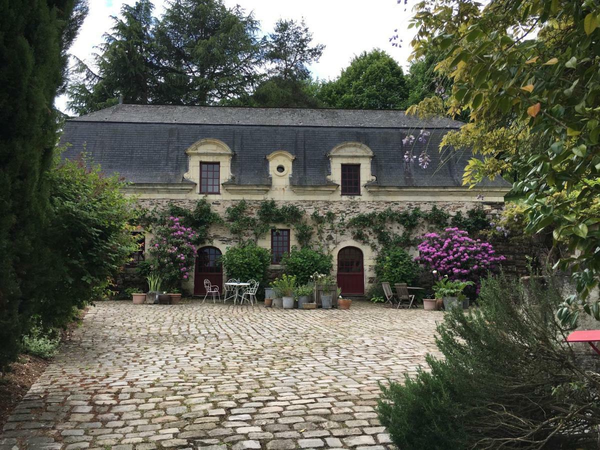 Manoir De La Groye Hotell Saint-Saturnin-sur-Loire Exteriör bild