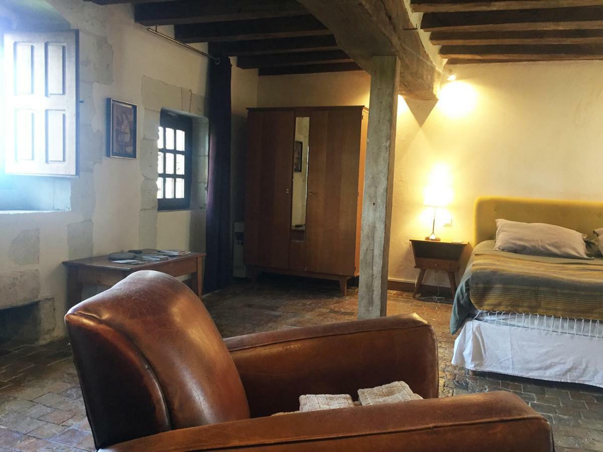 Manoir De La Groye Hotell Saint-Saturnin-sur-Loire Exteriör bild