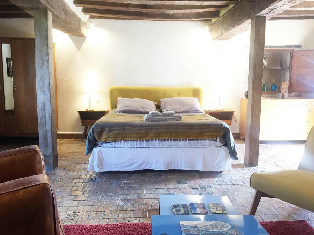 Manoir De La Groye Hotell Saint-Saturnin-sur-Loire Exteriör bild